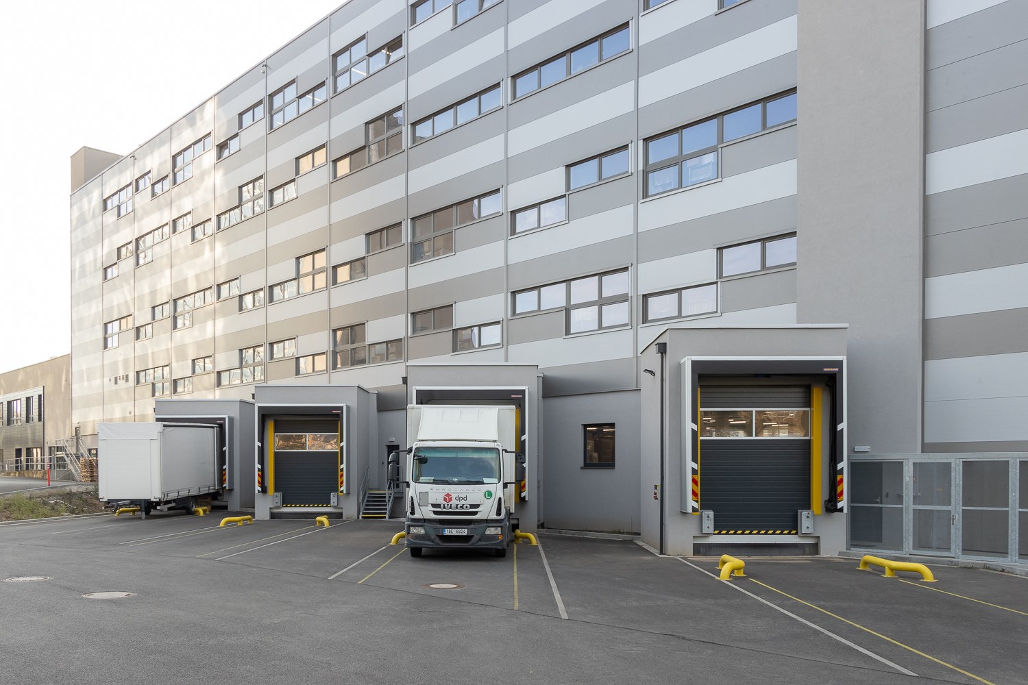 In che modo garantiamo una consegna rapida e affidabile degli ordini?